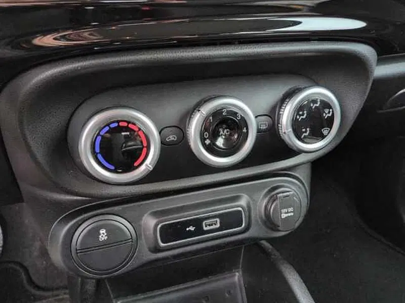 Fiat 500L usata a Treviso (20)