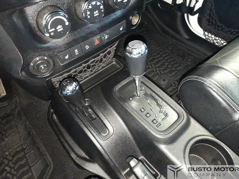 Jeep Wrangler usata a Varese (14)