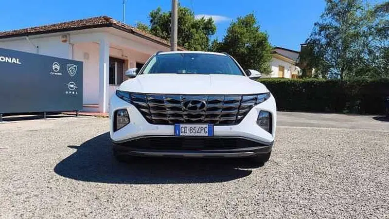 Hyundai Tucson usata a Firenze (14)