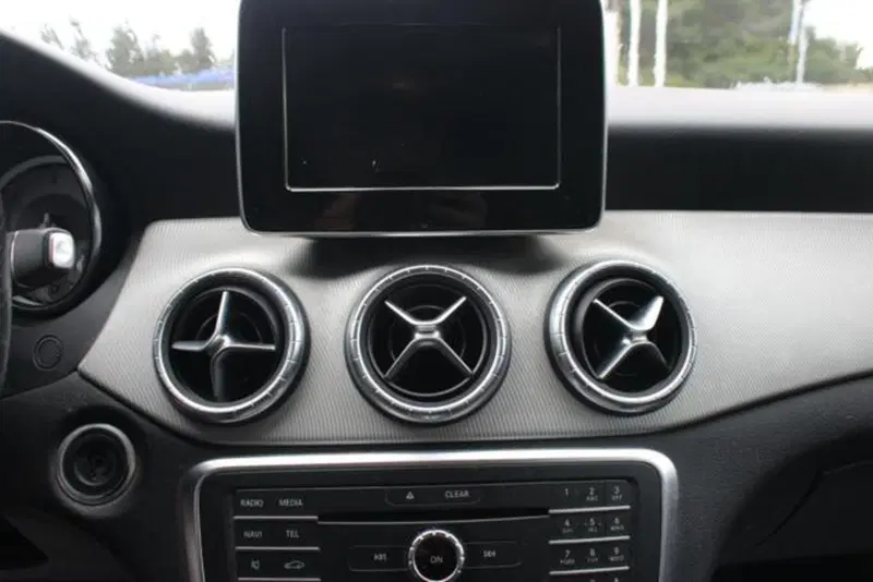 Mercedes-Benz CLA usata a Lecce (6)