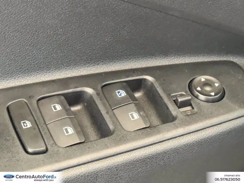 Hyundai i10 nuova a Roma (19)