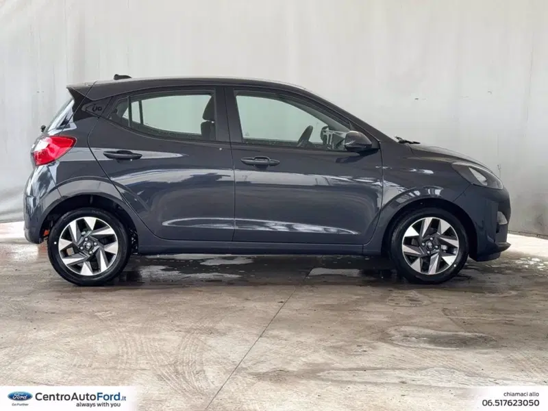 Hyundai i10 nuova a Roma (5)