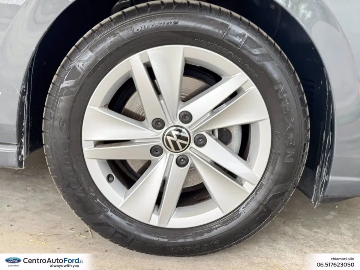 Volkswagen Golf usata a Roma (14)