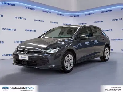 Volkswagen Golf 2.0 TDI SCR Life del 2025 usata a Albano Laziale