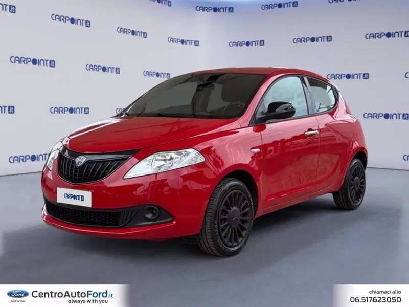 Lancia Ypsilon usata a Roma