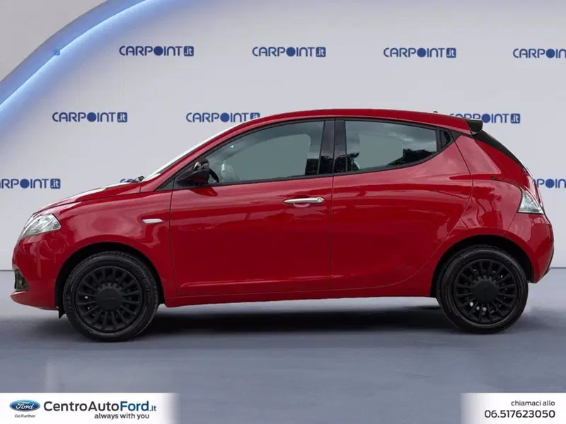 Lancia Ypsilon usata a Roma (2)