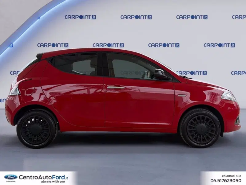 Lancia Ypsilon usata a Roma (6)