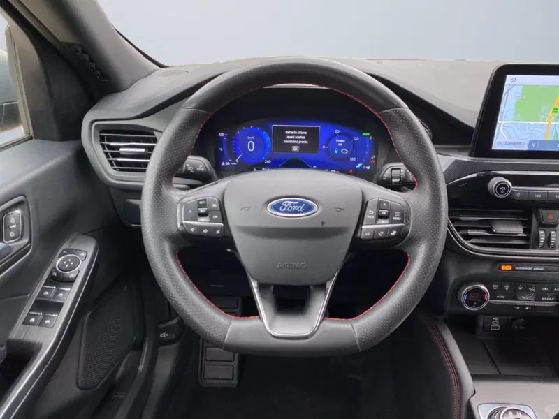 Ford Kuga usata a Milano (13)