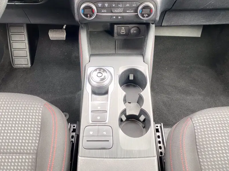 Ford Kuga usata a Milano (15)