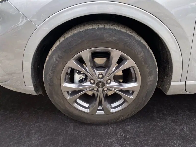 Ford Kuga usata a Milano (16)