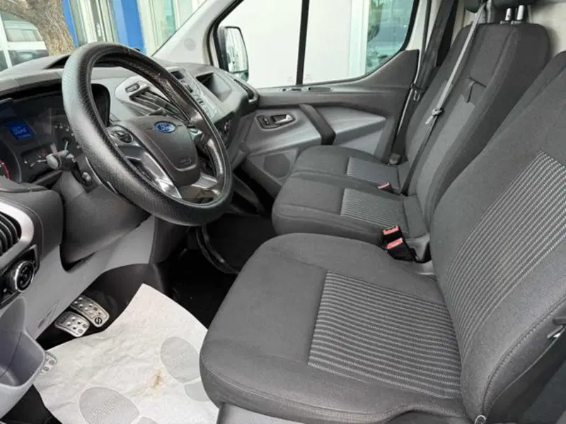 Ford Transit Custom Furgone usata a Bologna (9)