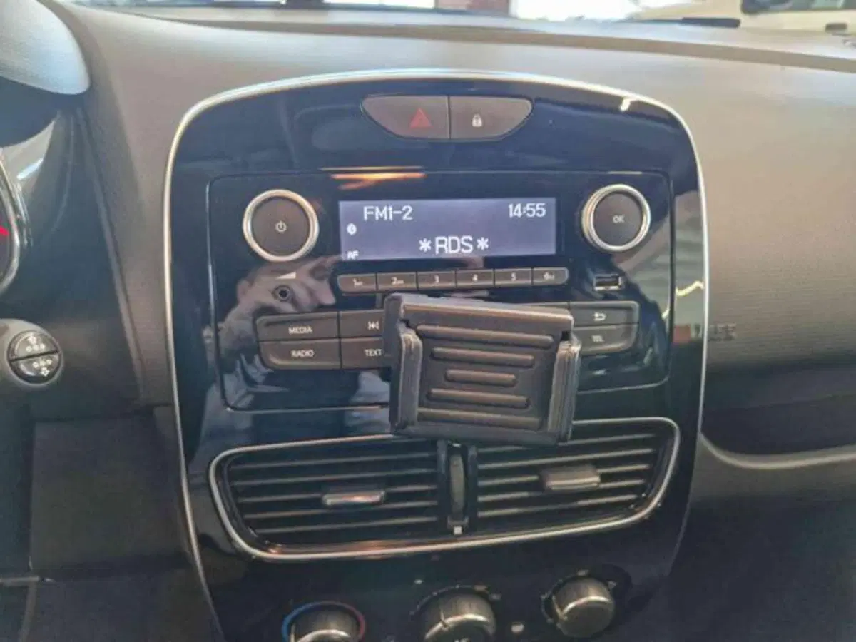 Renault Clio usata a Bologna (11)