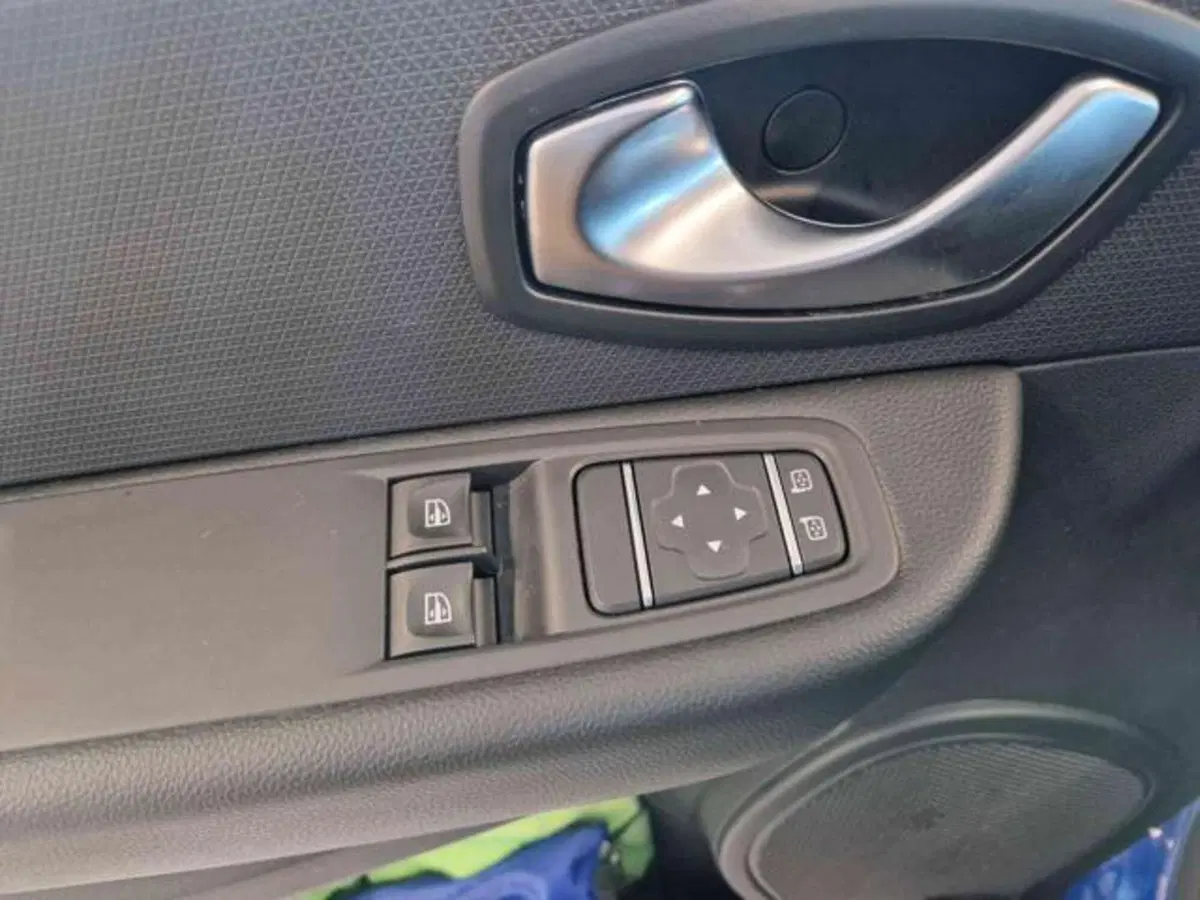 Renault Clio usata a Bologna (16)