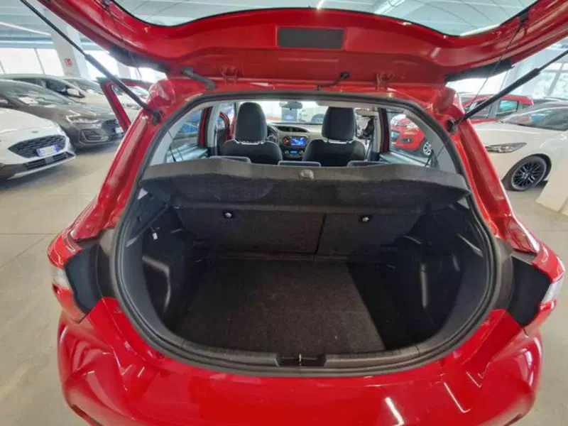 Toyota Yaris Cross usata a Bologna (15)