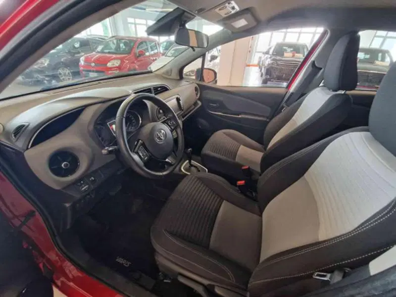 Toyota Yaris Cross usata a Bologna (8)