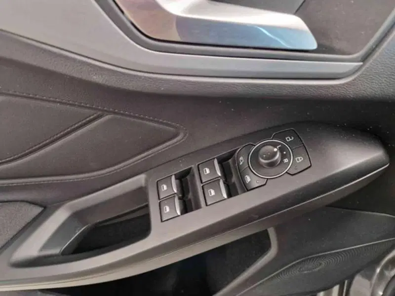 Ford Focus usata a Bologna (17)