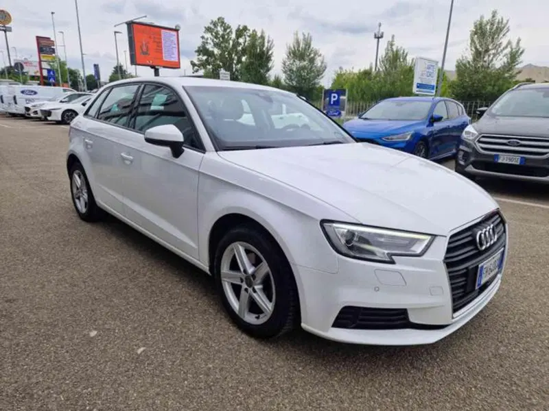 Audi A3 Sedan usata a Bologna (3)