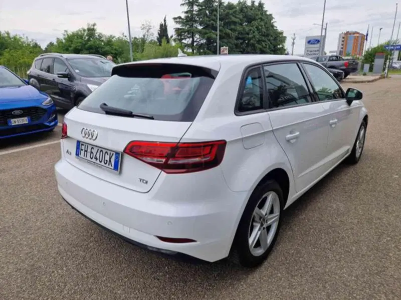 Audi A3 Sedan usata a Bologna (5)