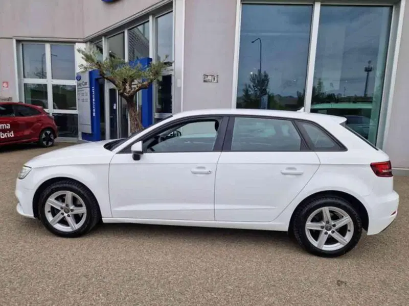 Audi A3 Sedan usata a Bologna (7)
