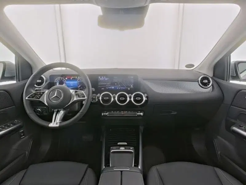 Mercedes-Benz Classe B usata a Milano (5)