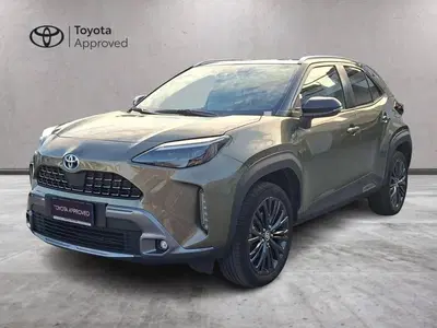 Toyota Yaris Cross 1.5 Hybrid 5p. E-CVT AWD-i Adventure del 2022 usata a Torino