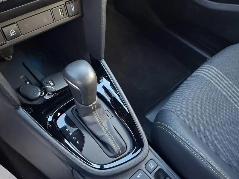 Toyota Yaris Cross usata a Torino (11)