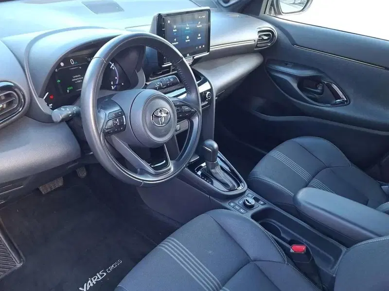 Toyota Yaris Cross usata a Torino (12)