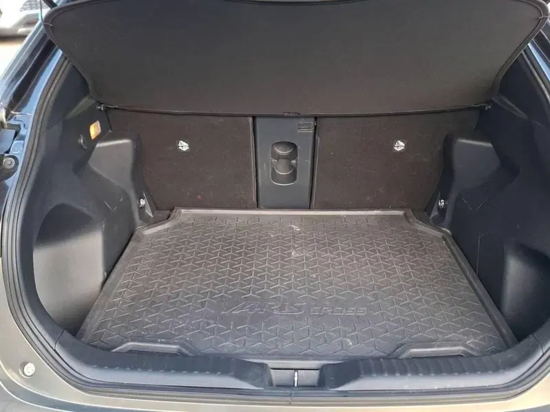 Toyota Yaris Cross usata a Torino (15)