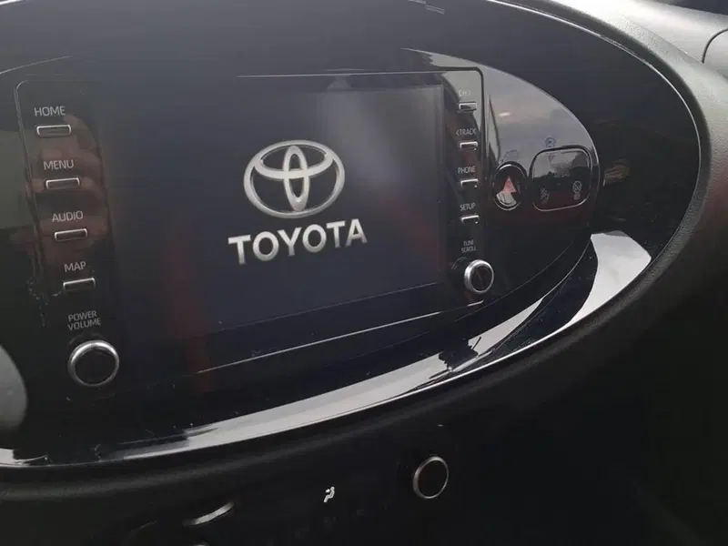 Toyota Aygo X usata a Torino (10)