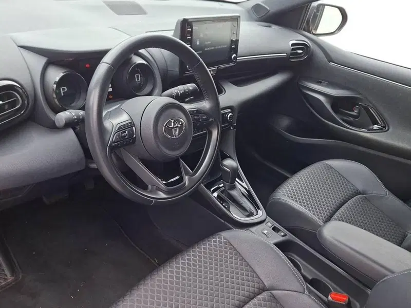 Toyota Yaris Cross usata a Torino (12)