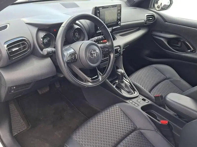 Toyota Yaris Cross usata a Torino (12)