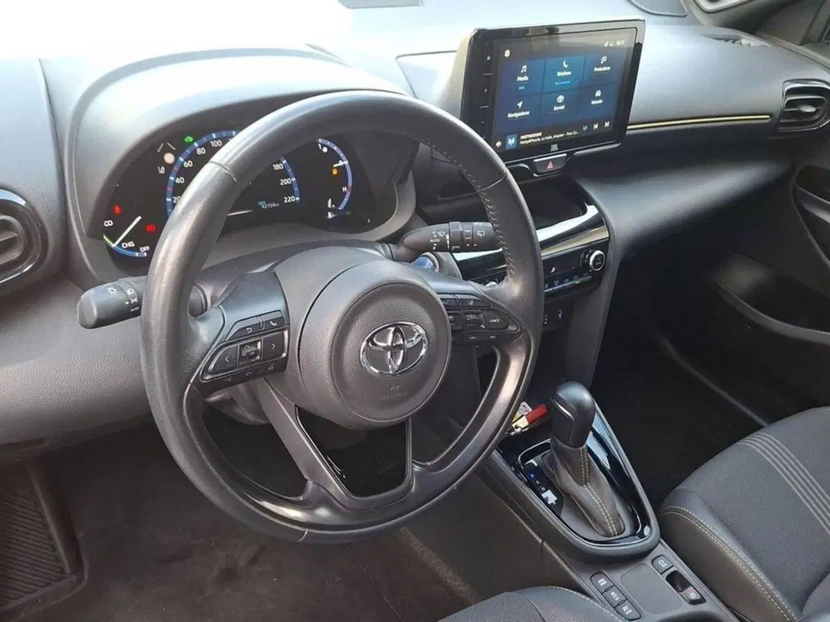 Toyota Yaris Cross usata a Torino (13)