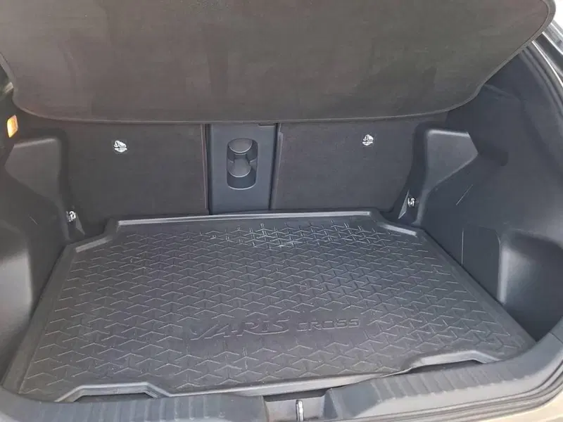 Toyota Yaris Cross usata a Torino (15)