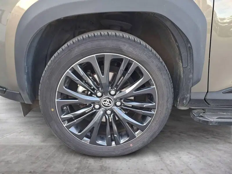 Toyota Yaris Cross usata a Torino (8)