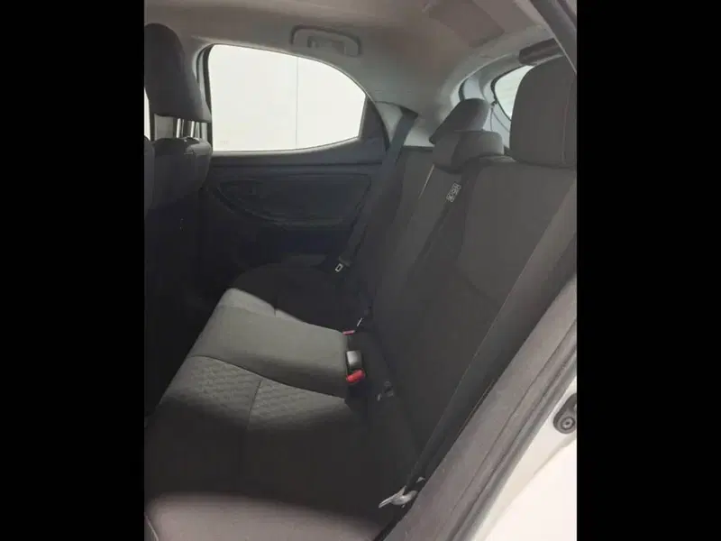Toyota Yaris usata a Torino (14)