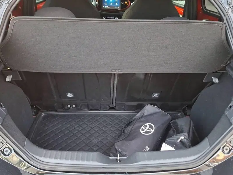 Toyota Aygo X usata a Torino (15)