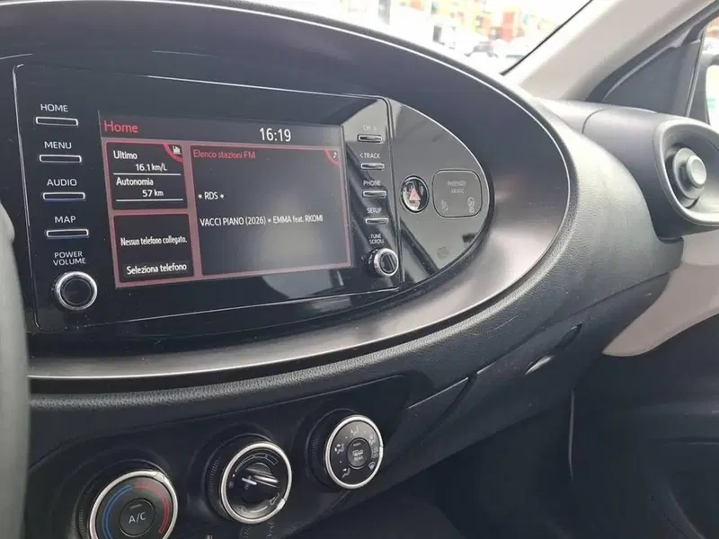Toyota Aygo X usata a Torino (10)