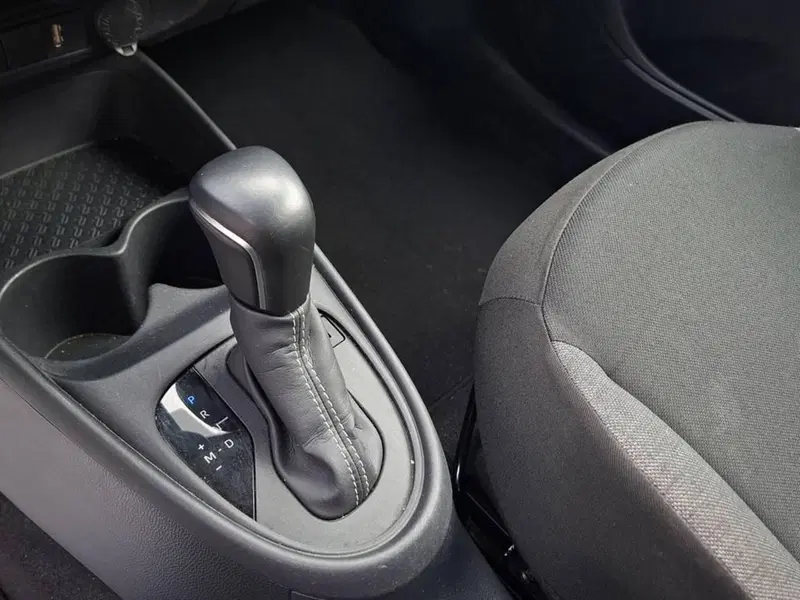 Toyota Aygo X usata a Torino (11)