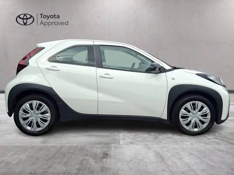 Toyota Aygo X usata a Torino (6)