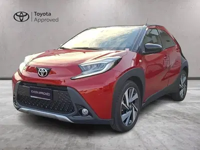 Toyota Aygo X 1.0 Lounge Air 72cv s-cvt del 2022 usata a Torino