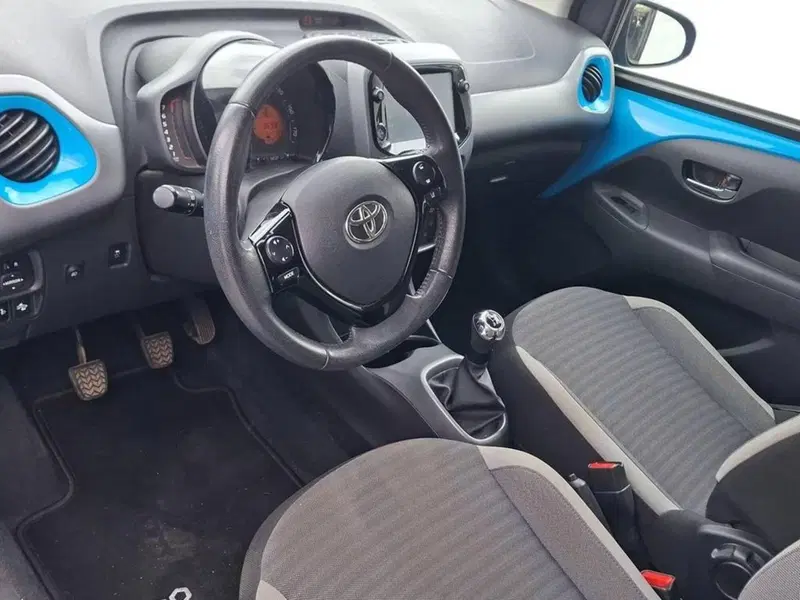 Toyota Aygo usata a Torino (12)