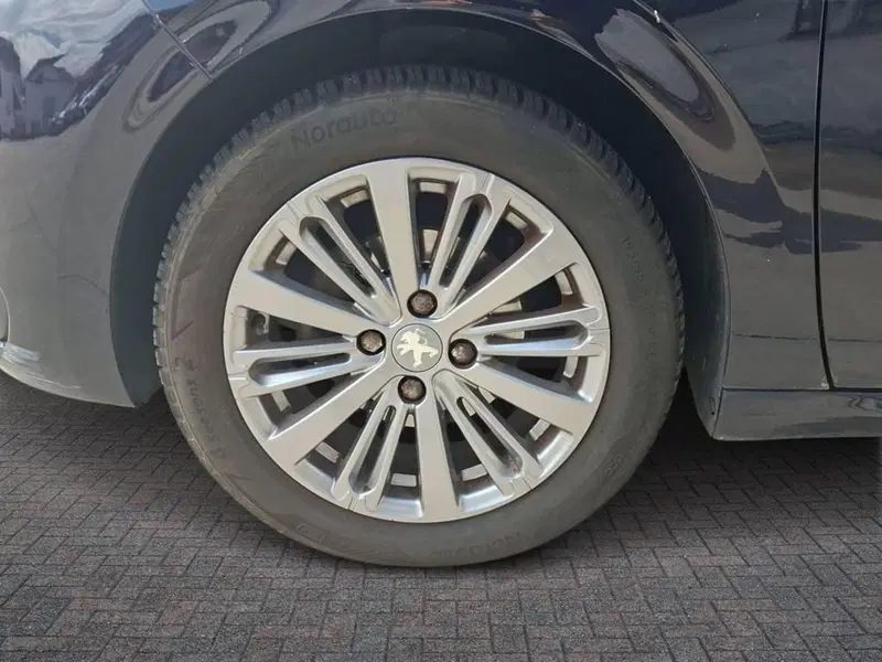 Peugeot 208 usata a Torino (7)