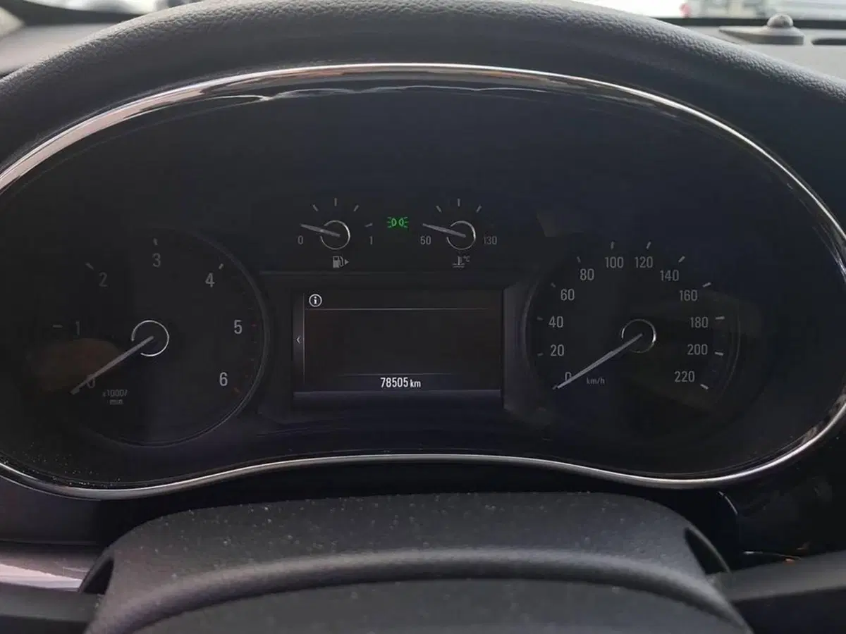 Opel Mokka usata a Torino (8)