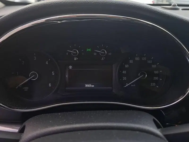 Opel Mokka usata a Torino (8)
