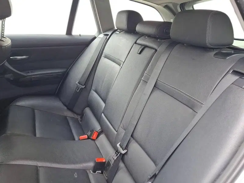 BMW Serie 3 Touring usata a Torino (13)