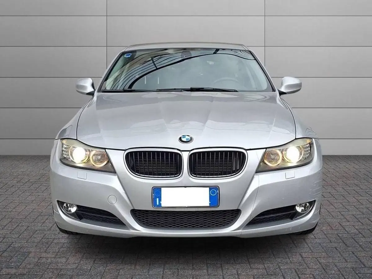BMW Serie 3 Touring usata a Torino (3)