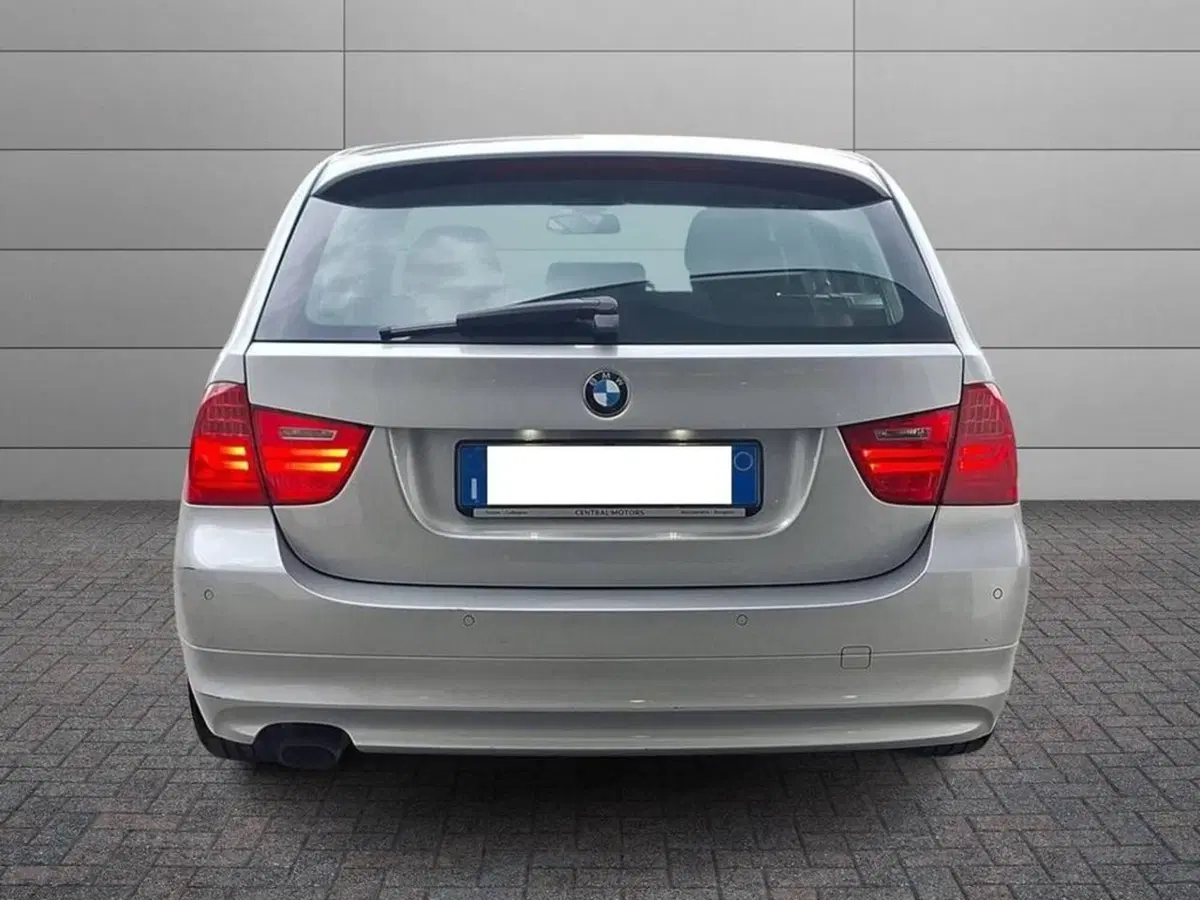 BMW Serie 3 Touring usata a Torino (4)