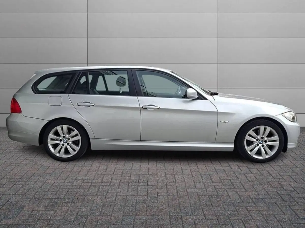 BMW Serie 3 Touring usata a Torino (5)