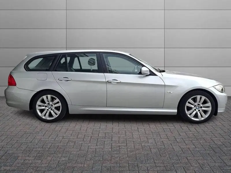 BMW Serie 3 Touring usata a Torino (5)