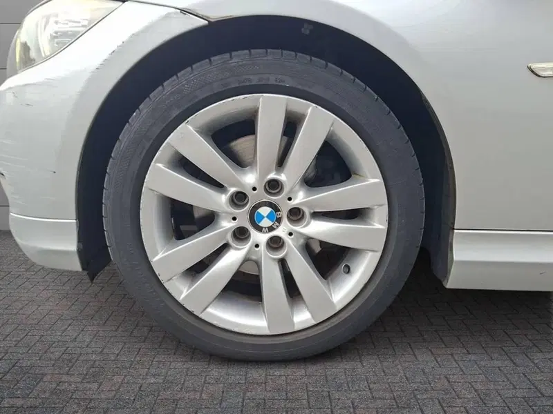 BMW Serie 3 Touring usata a Torino (7)